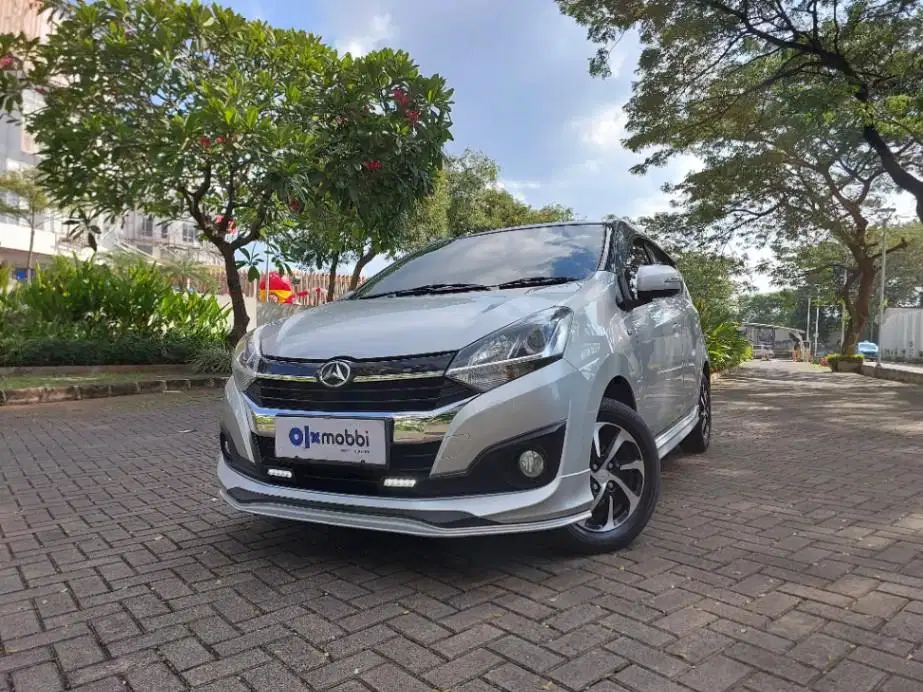 DP 5% Daihatsu Ayla 1.2 R MT Silver CUAMD