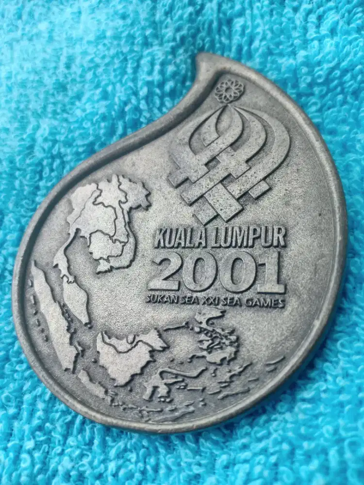 Commemorative medal sea games kuala lumpur 2001