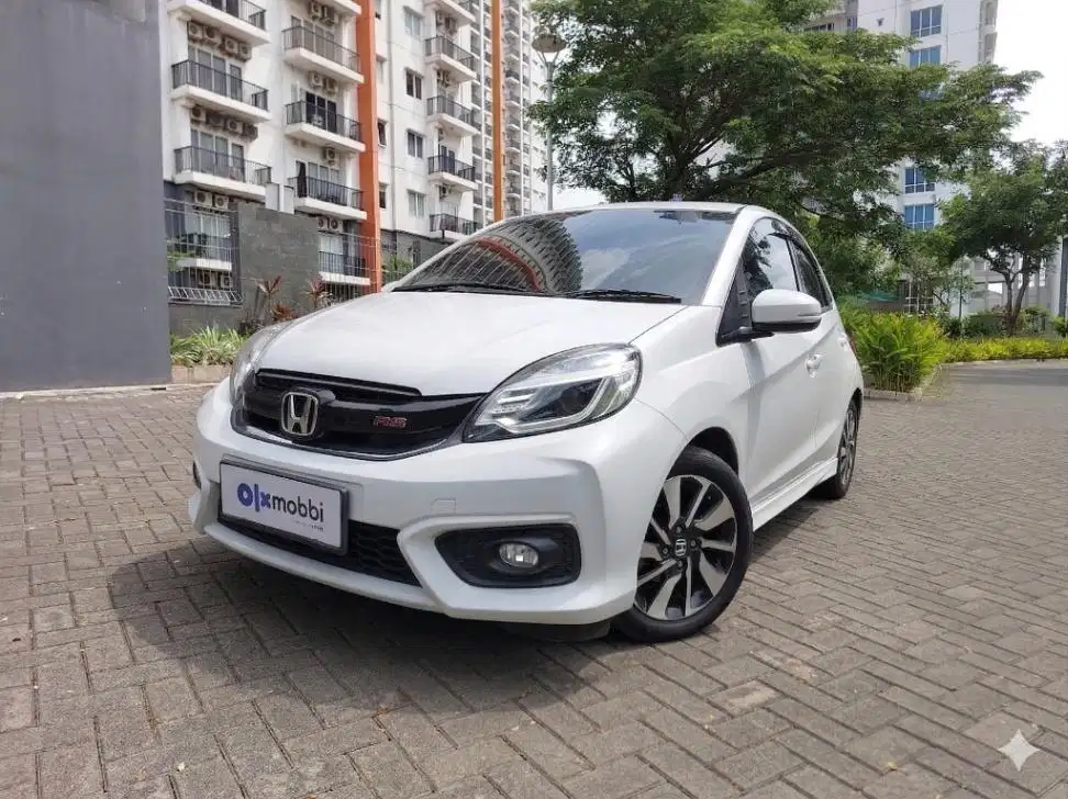 DP 5% Honda Brio 1.2 RS AT 2017 Putih CEOYB