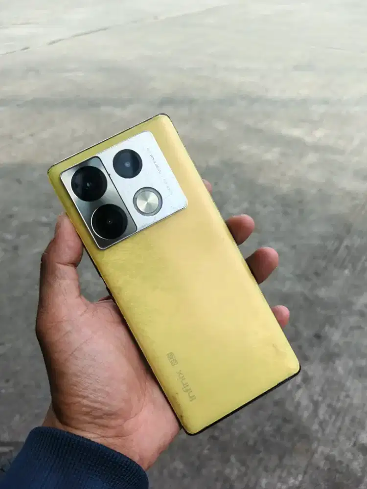 Infinix Note 40 Pro 5G 8/256 batangan