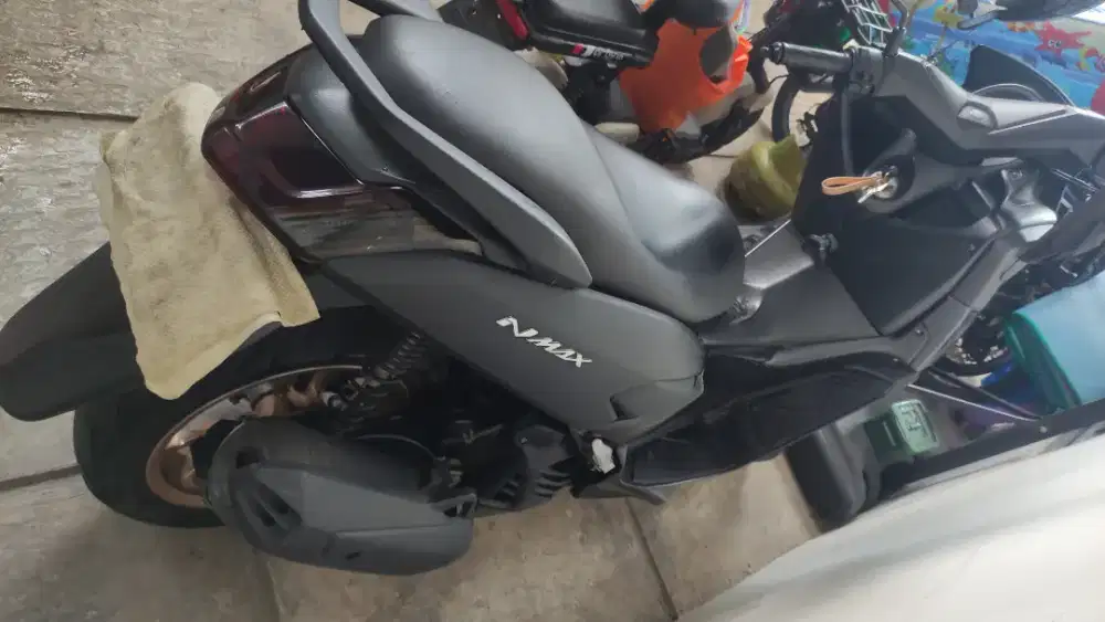 Jual Cepat Nmax 2015 Hitam Doff