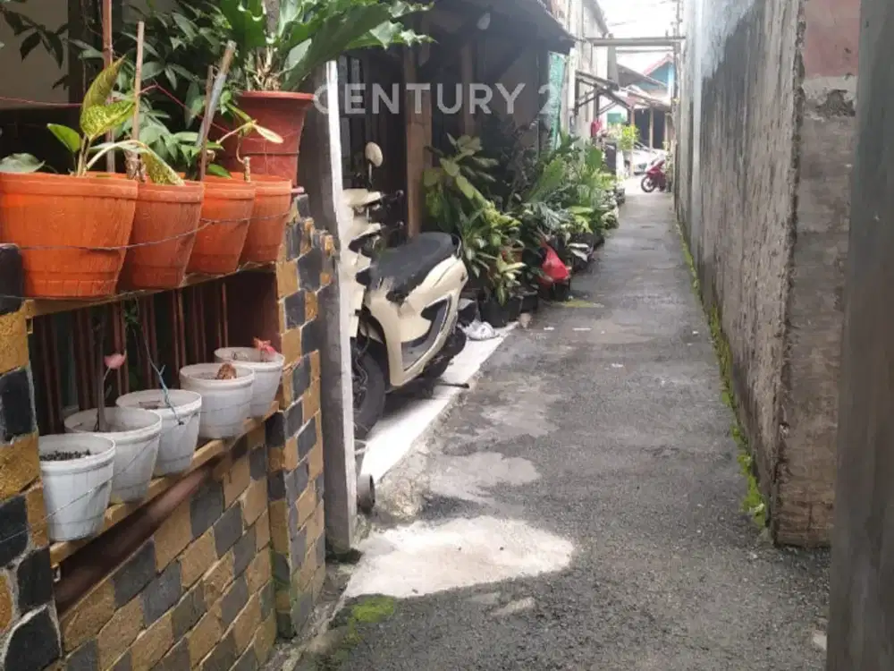 Rumah Tinggal Di Kelapa Dua Wetan Hanya 5mtr Dari Jl.PKP
