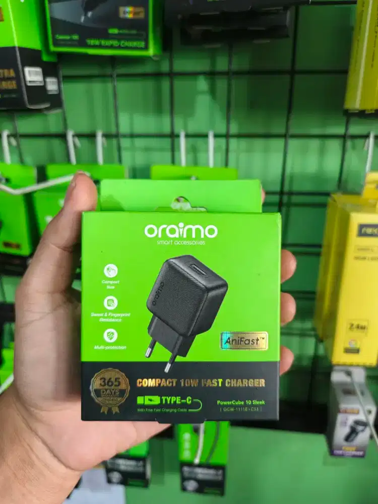 TRAVEL CHARGER TYPE C ORAIMO OCW-1111E+C53
