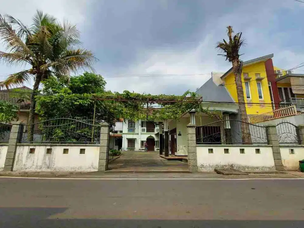 RUMAH KOST LOKASI BOROBUDUR MALANG