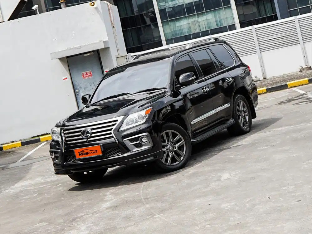 Lexus LX570 F sport AT 2014