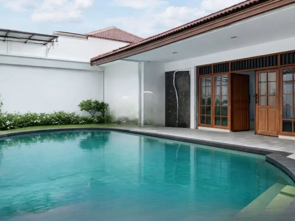 RUMAH MURAH DIJUAL POSISI HOOK DI AREA BANGKA KEMANG