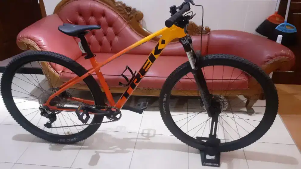 Sepeda mtb Trek th 2022,