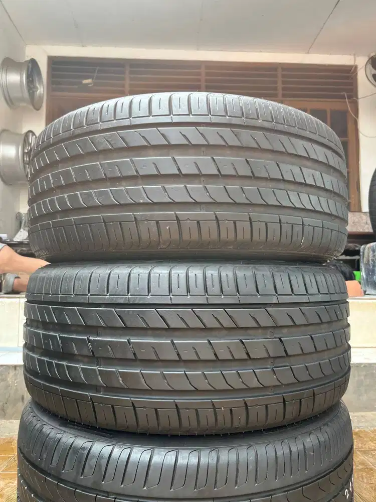 Ban Nexen Nefera SU1  245 45 r17  2Pcs