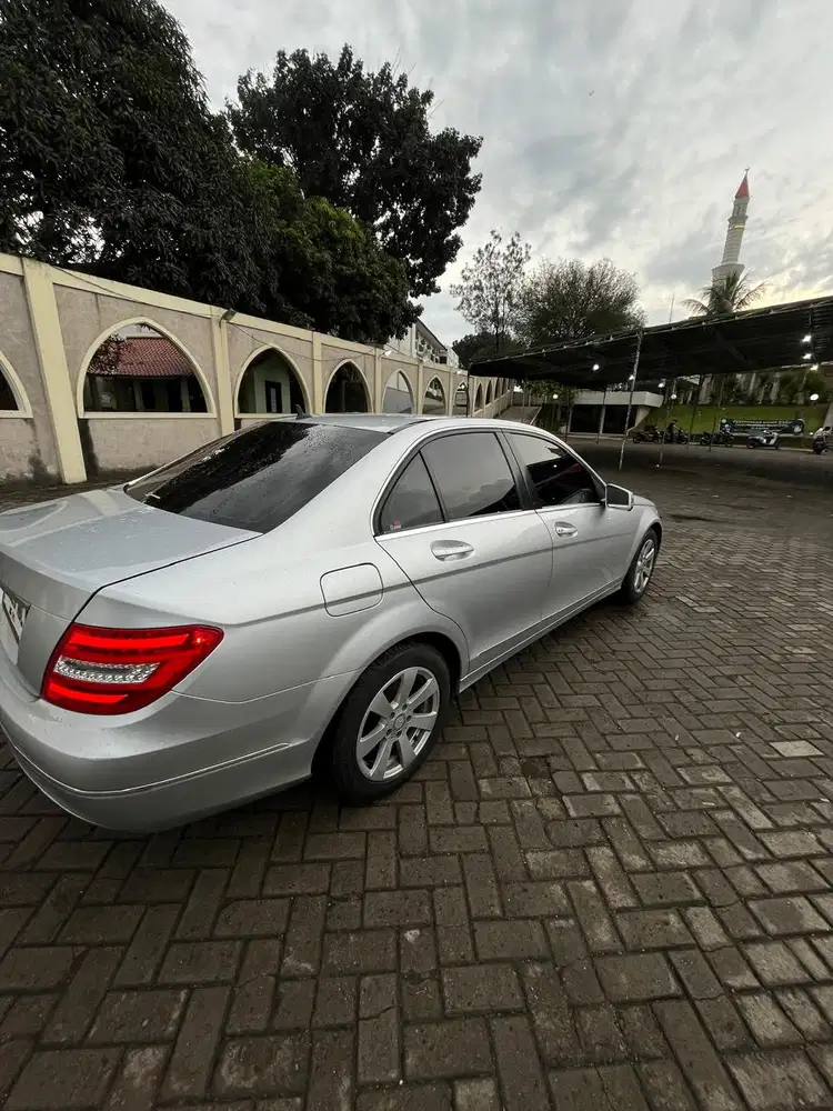Mercedes-Benz C200 2013 Bensin