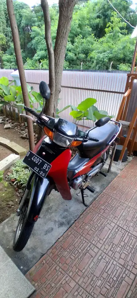 Honda Astrea 2001 Masih bagus