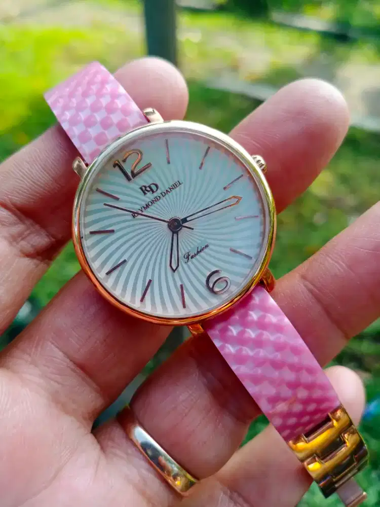 Raymond daniel original