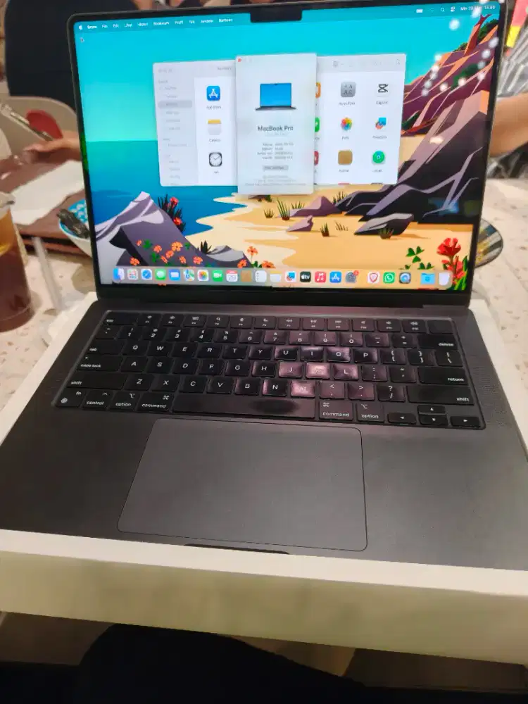 Macbook Pro M3 Pro 18GB SSD 512GB Fullset Indo