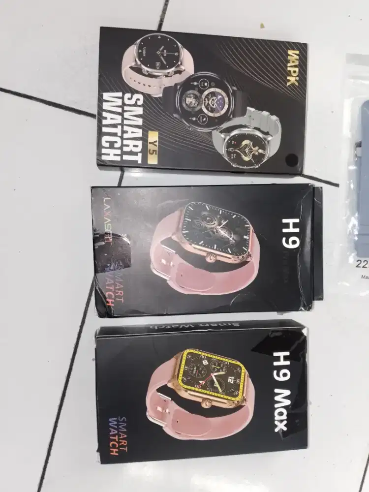 Punya jam smart watch