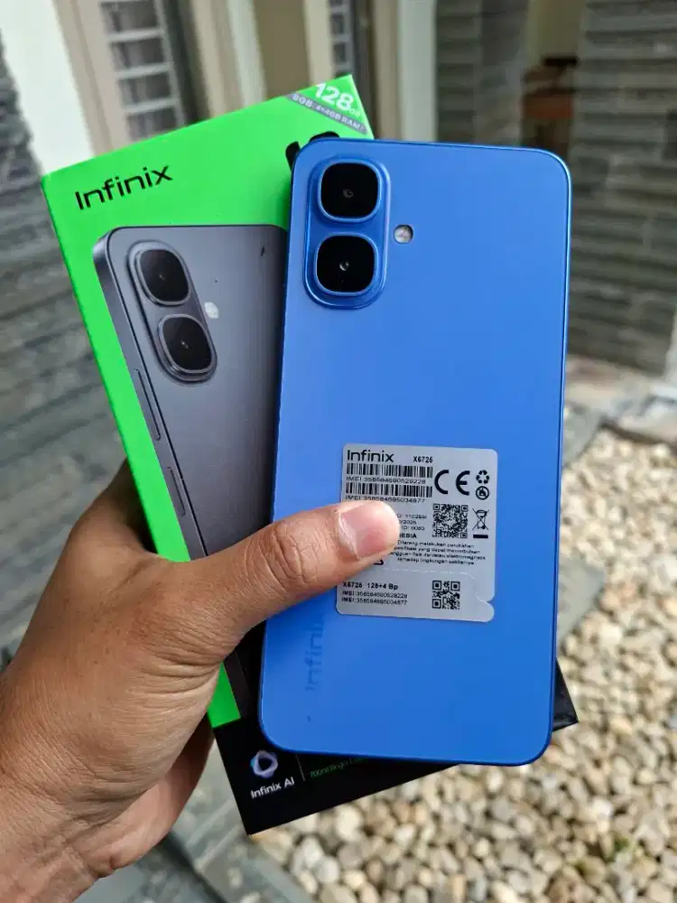 Infinix Smart 10 ram 4/128gb