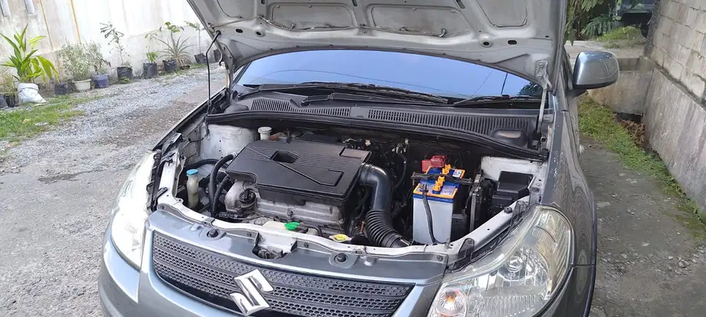 Suzuki SX4 2010 Bensin