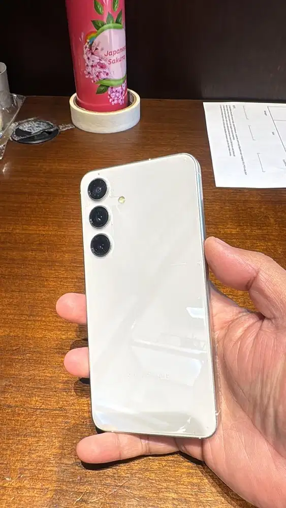 Samsung S24 Basic 8/256 gb