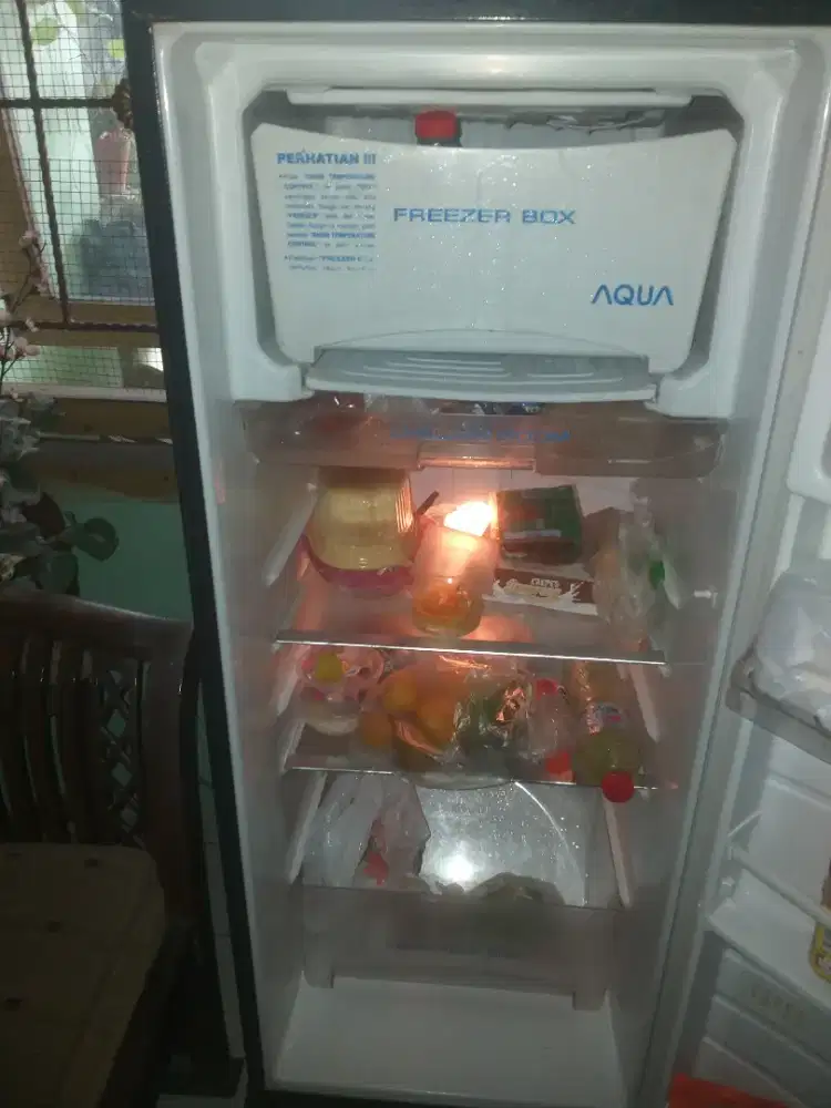 Kulkas 1 pntu baru 2 th an lengkap normal free lalamove dkt