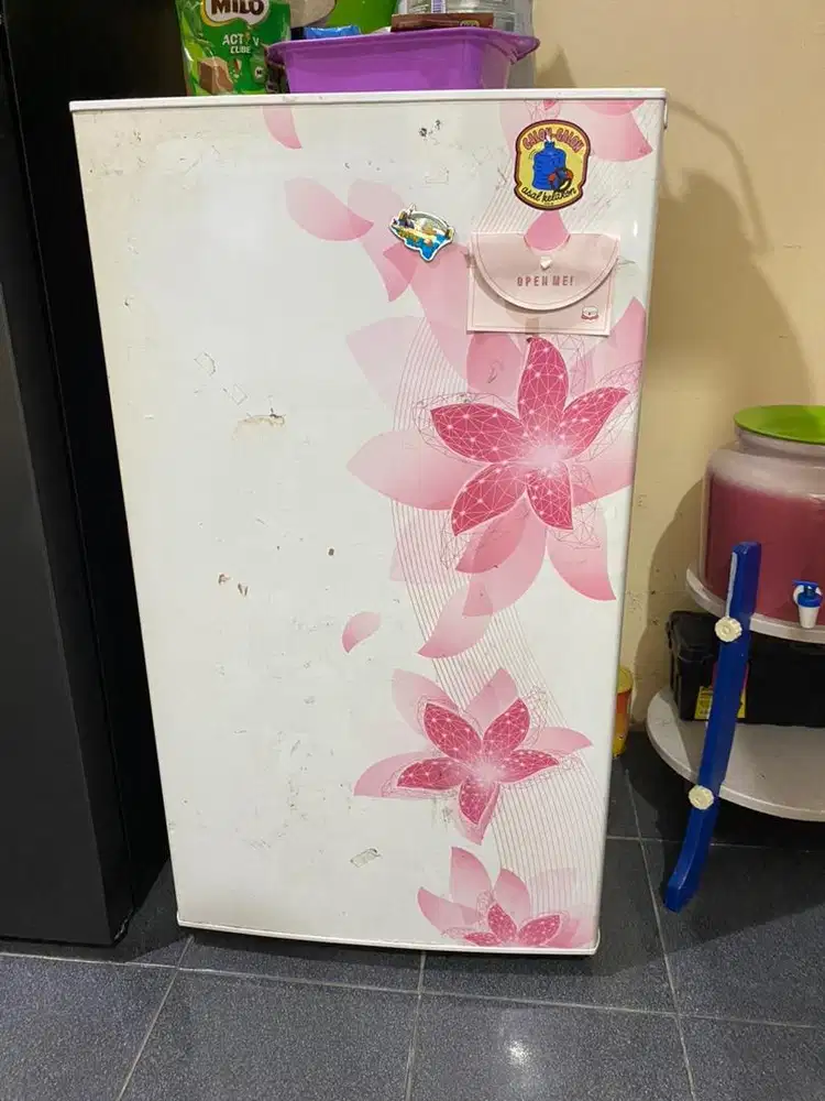 kulkas 1 pintu merk sharp