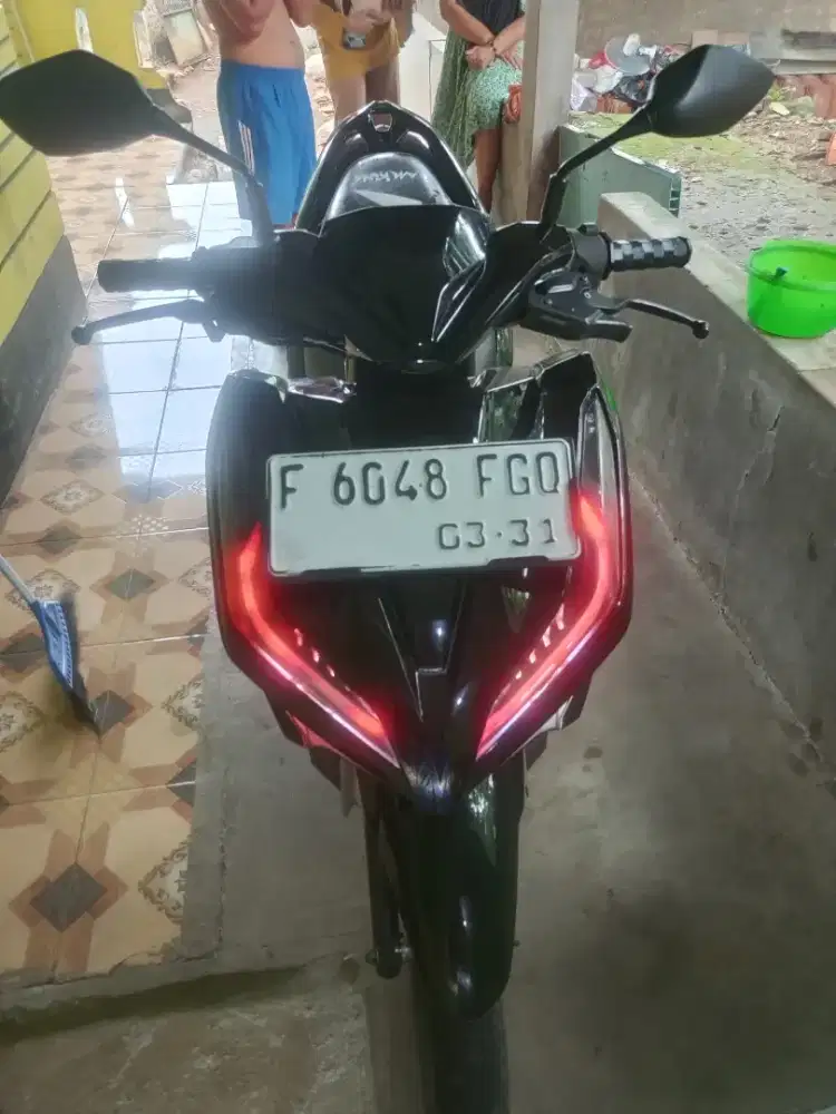 Honda Vario 125 2019 warna hitam