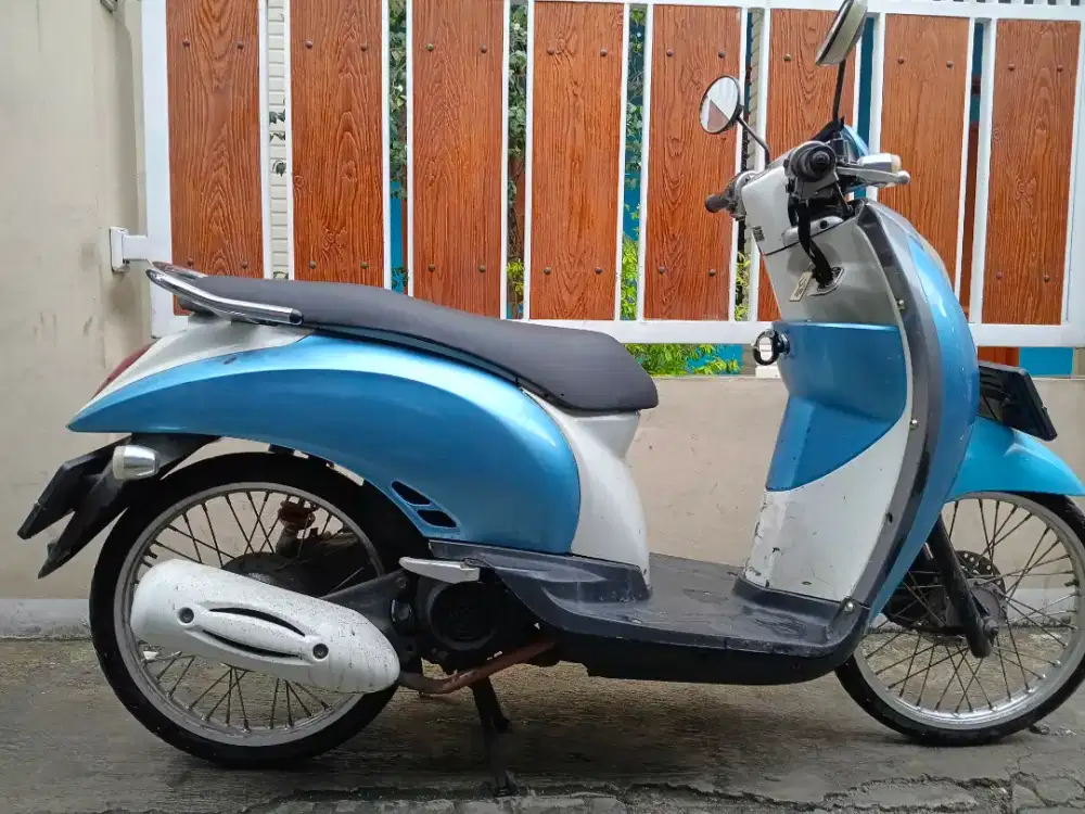 Honda scoopy 2012 mesin halus surat lengkap