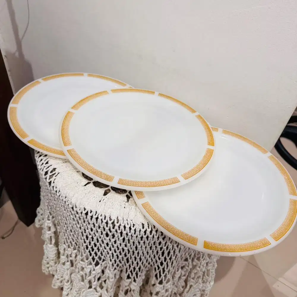 piring antik vintage anchor hocking athena chop