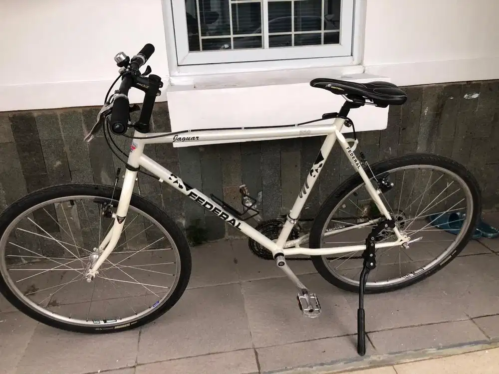 Federal Jaguar Rata Air