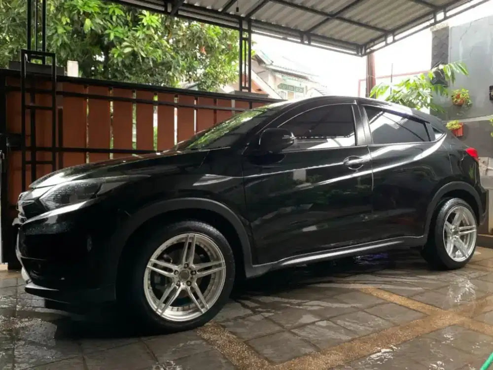 Dijual Cepat dan Murah Velg R18