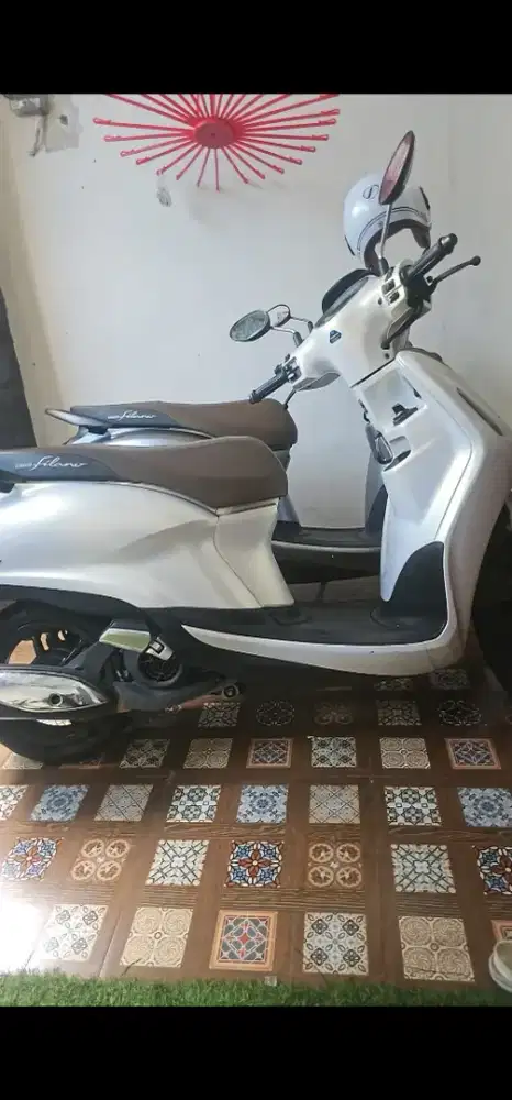 Yamaha grand filano lux putih mutiara