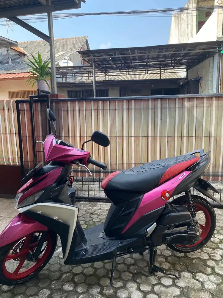 Mio M3 2016 Pink Putih