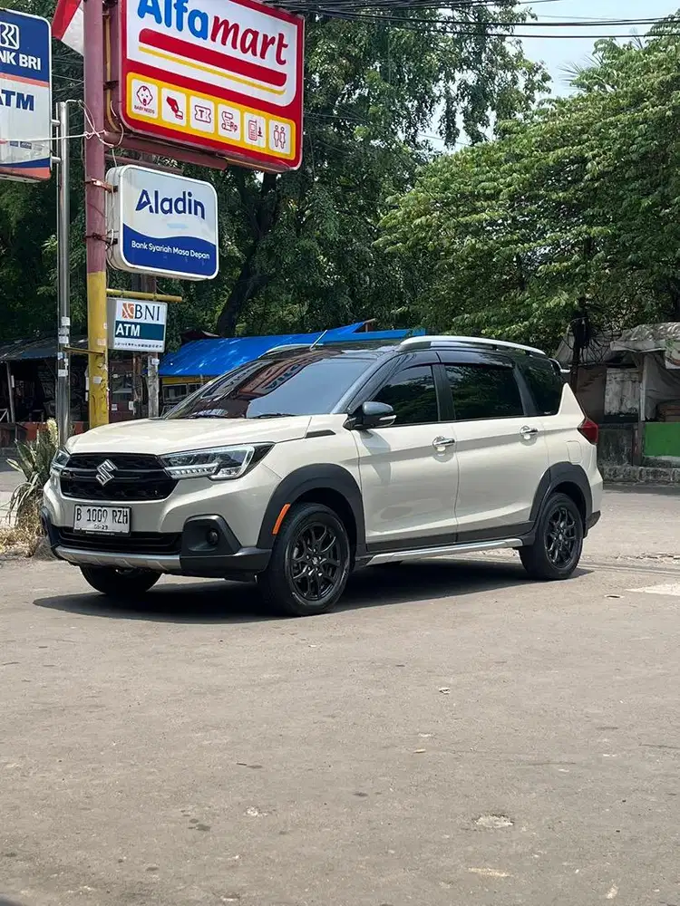 Suzuki XL7 2024 Bensin