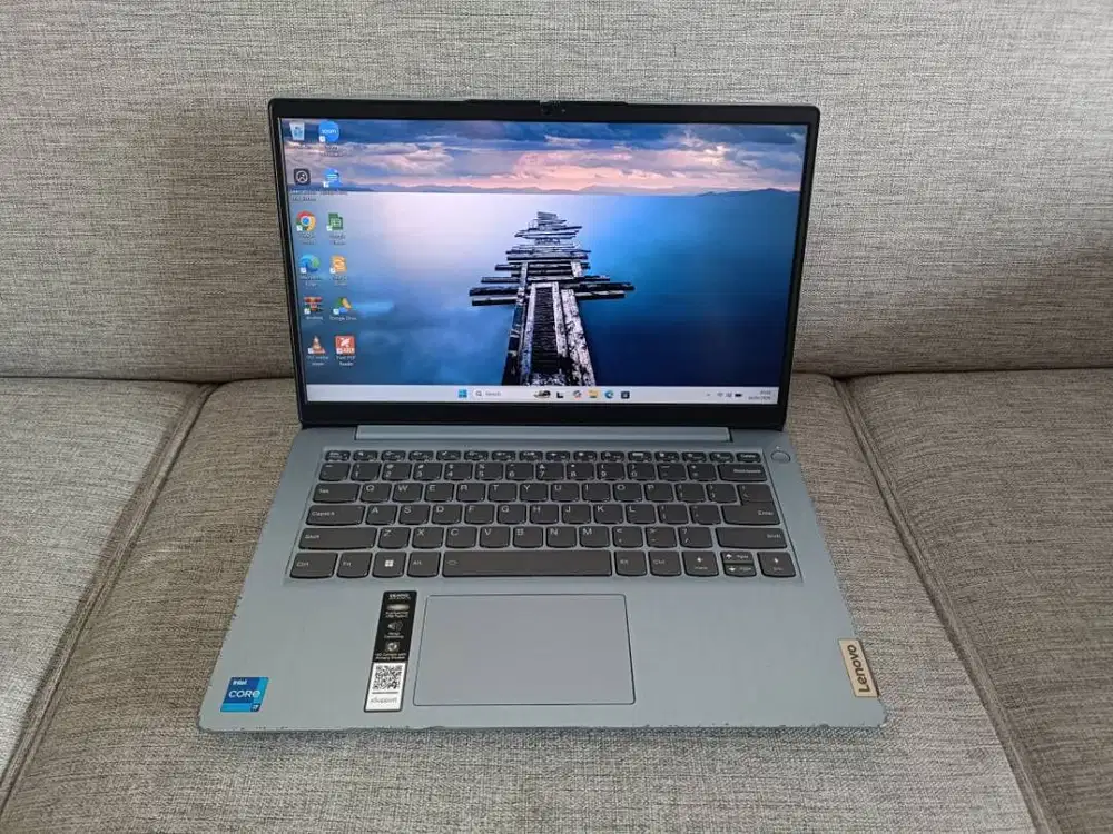 LENOVO IDEAPAD SLIM 3 PROCESSOR I7 RAM 16GB SSD NVME 512GB LAYAR 14