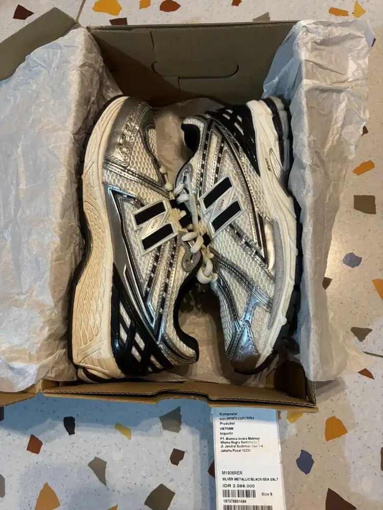 Sale Sepatu NEW BALANCE M1906RER