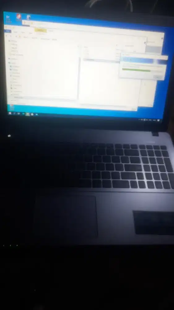 Jual Laptop Asus X550D