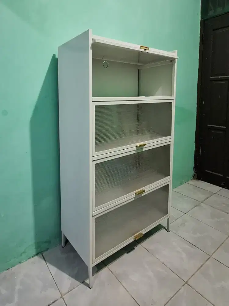 Lemari Dapur Lemari Piring Besi Susun Serbaguna