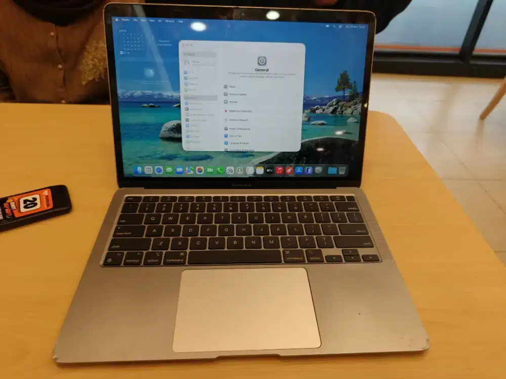 Macbook Air M1 8/256GB SSD