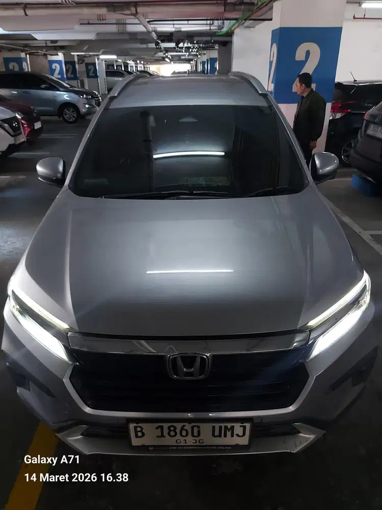 Honda BR-V 2022 Bensin free 1x service Honda e-care 70rb km