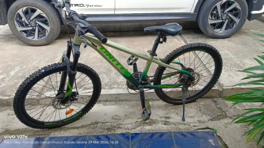 Sepeda united stavros