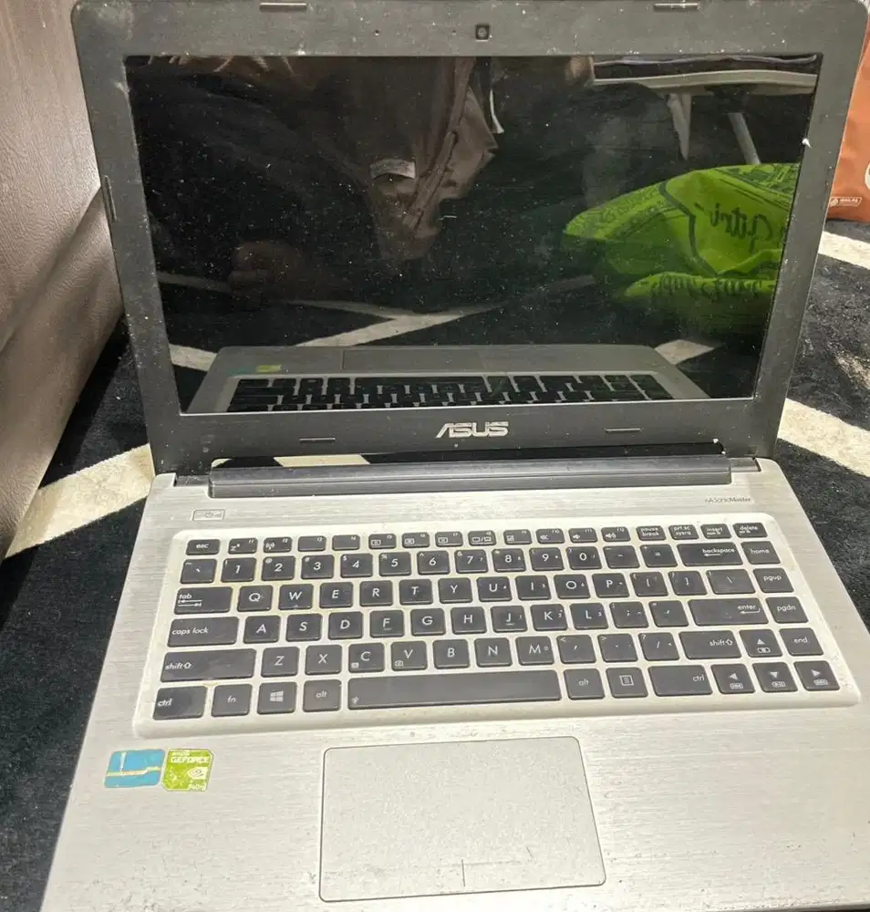 Jual Laptop Asus SSD dan Ram 8gb