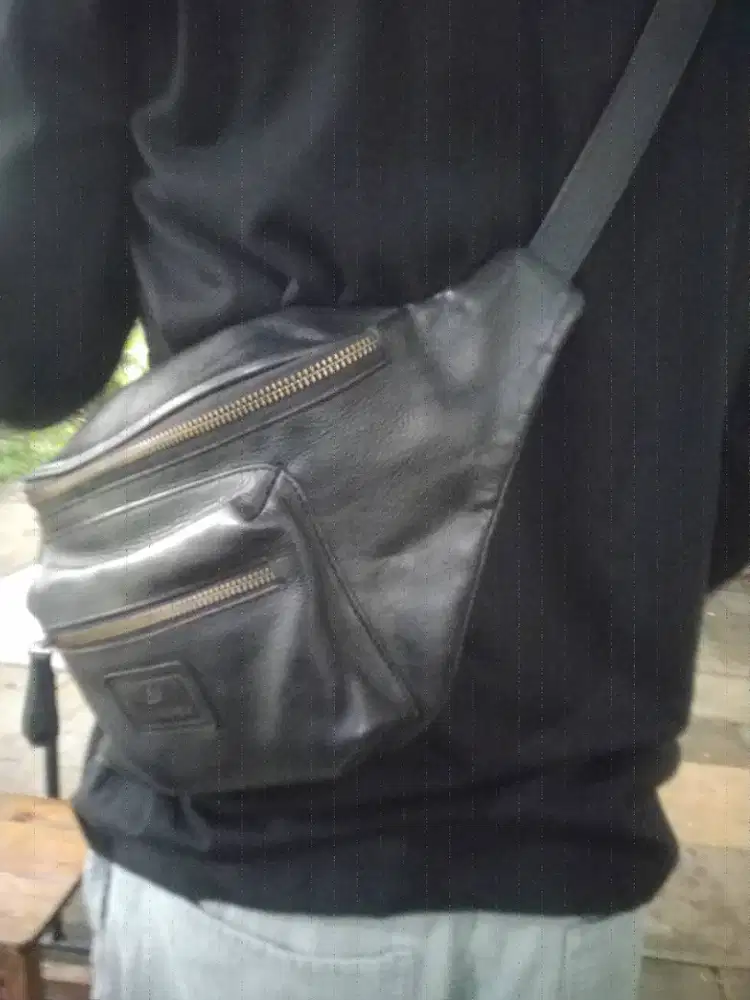 Tas Slempang kulit asli