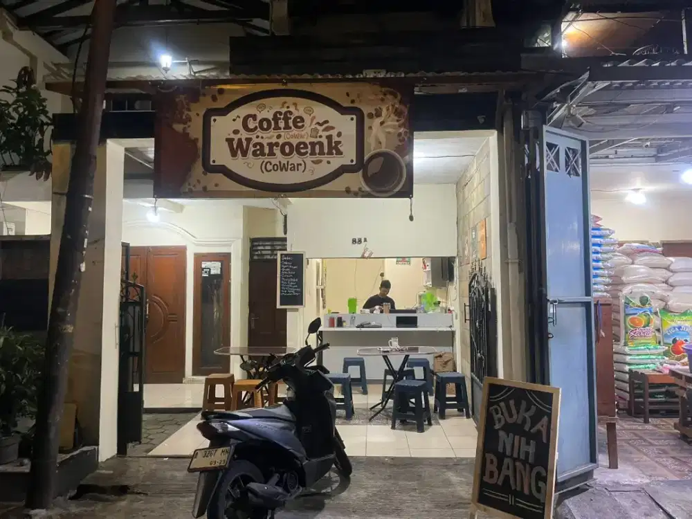 Penjaga Warkop / Warung Kopi