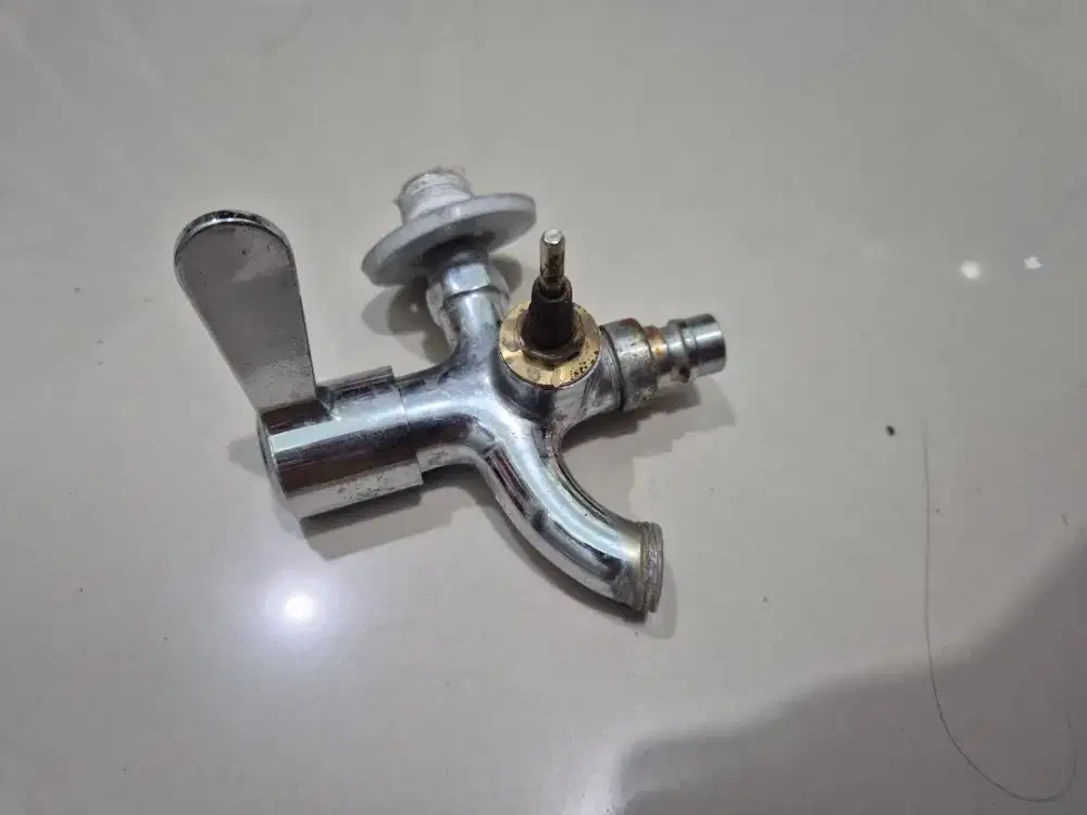 Keran cabang stainless