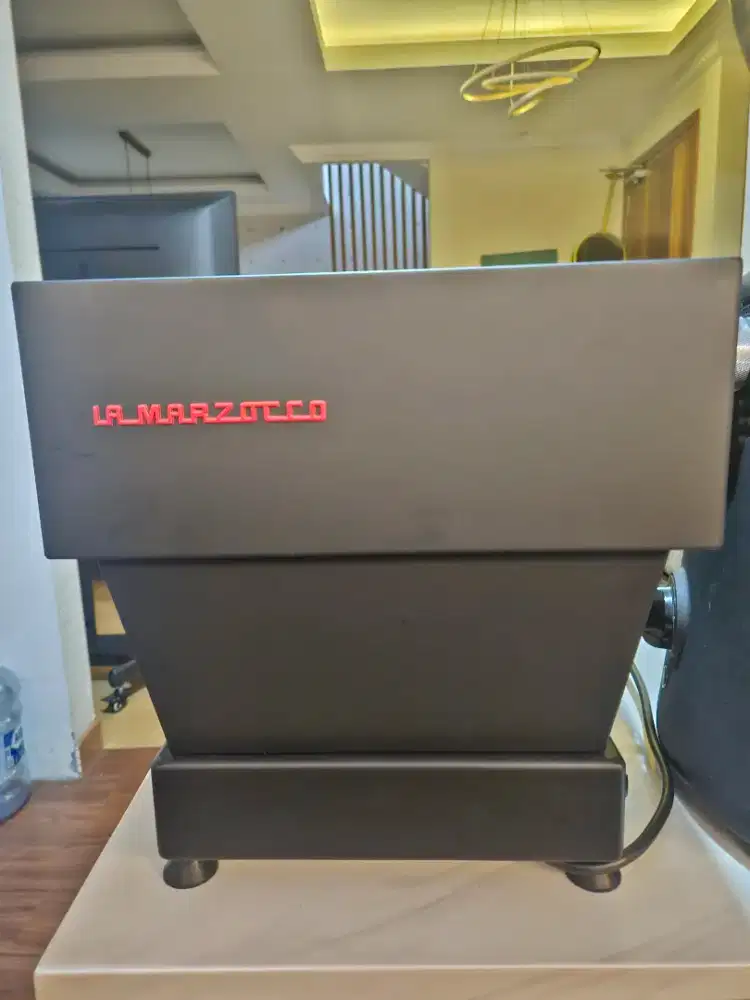 La Marzocco Linea Mini Hitam