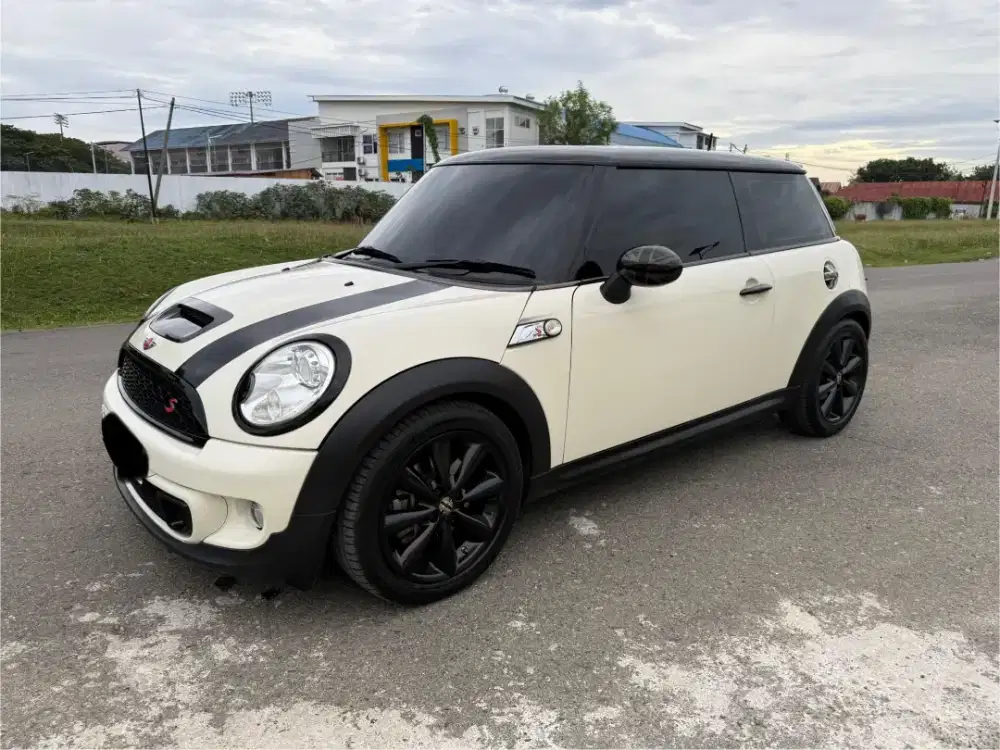 Mini cooper S1.6 turbo