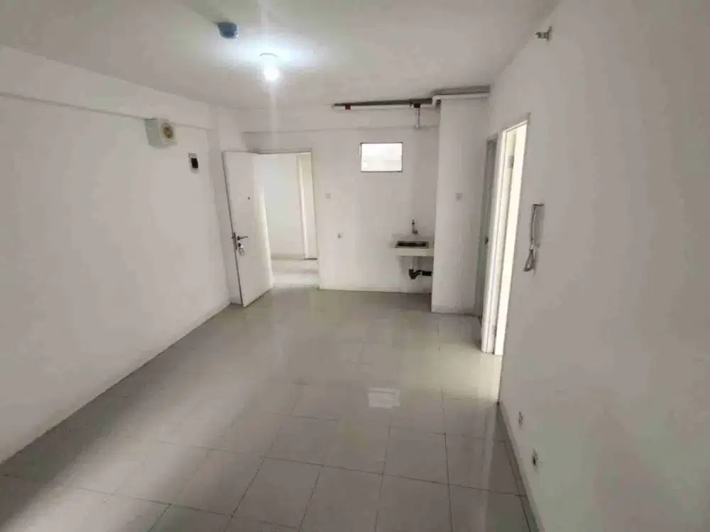 3BR Un Furnished Tower Geranium Lt. 20