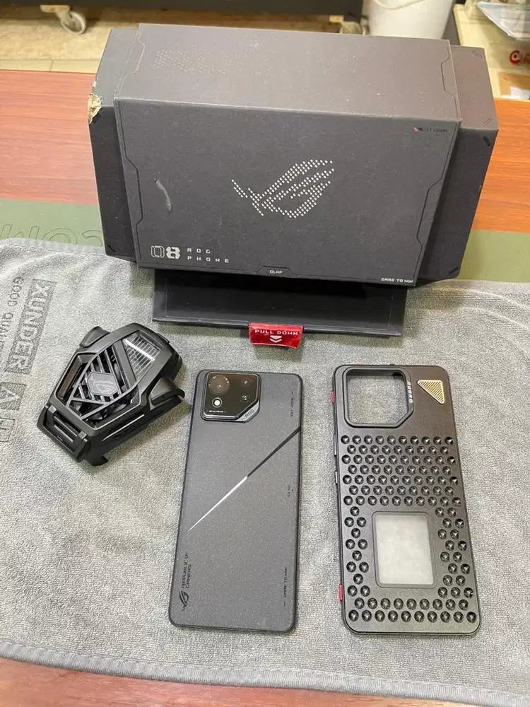 ROG Phone 8pro 16/512 Black fullset garansi resmi