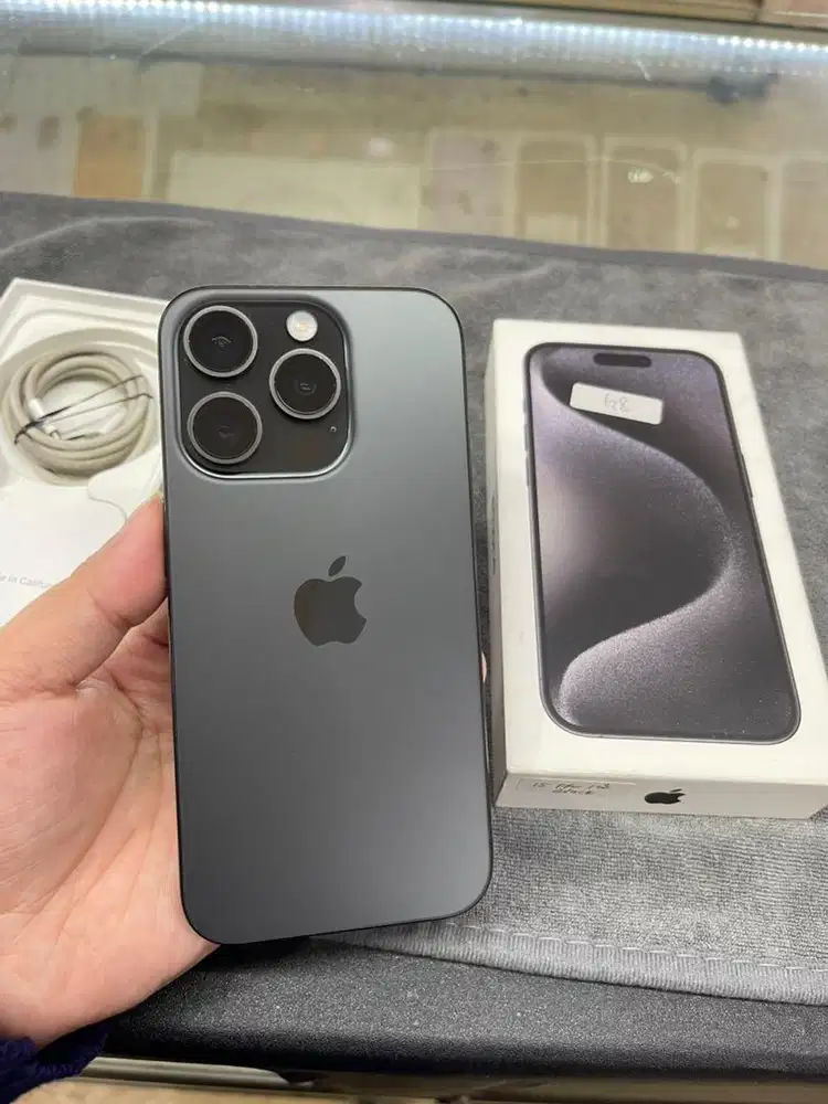 Iphone 15pro 128 Black ex ibox fullset bh84%