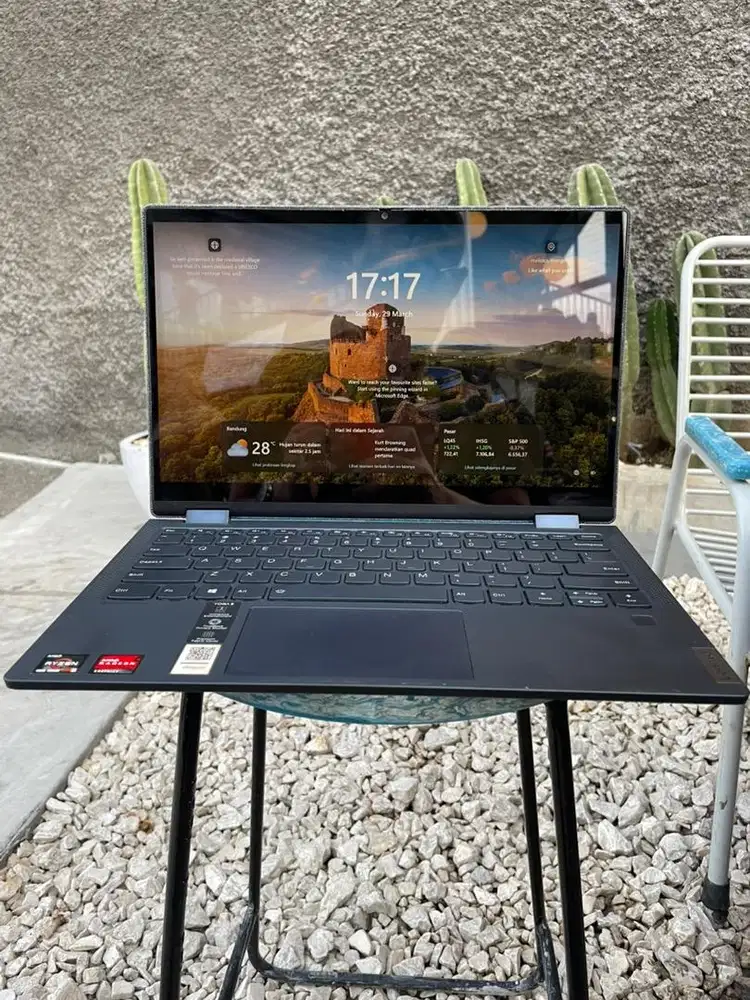 Laptop Lenovo Yoga 6 - Touchscreen 360 Derajat