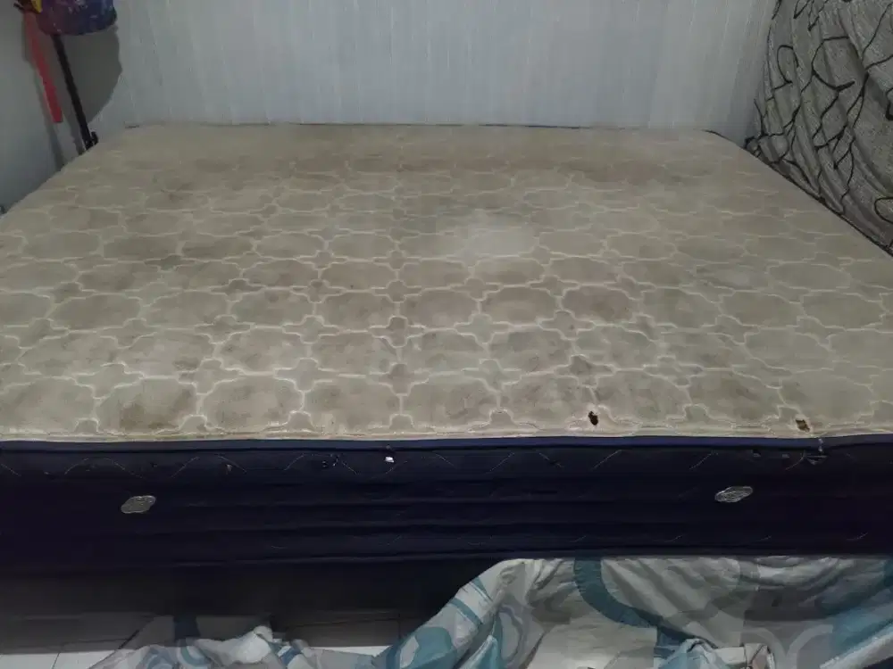 Jual kasur springbed bekas minus pinggiran aja