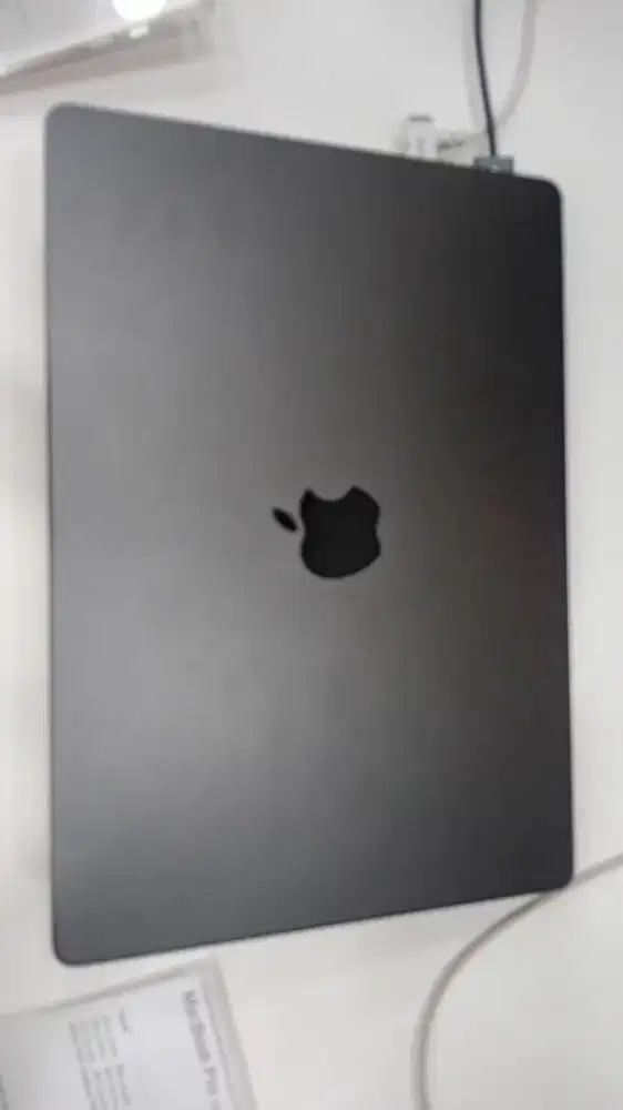 READY MACBOOK PRO M5 KREDIT INDODANA BUNGA HINGGA 0%