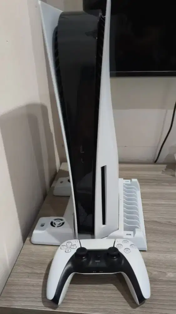 Dijual PS 5 warna putih